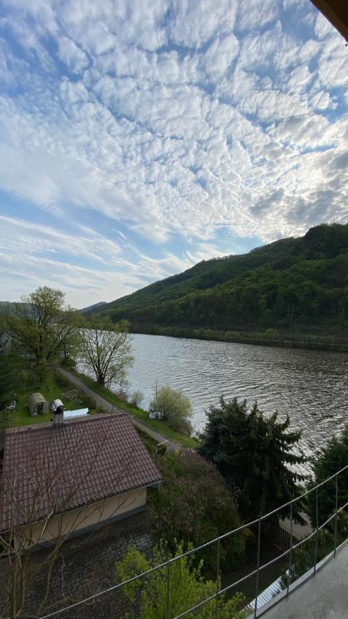 Apartmany U Viaduktu 46 Ústí nad Labem エクステリア 写真